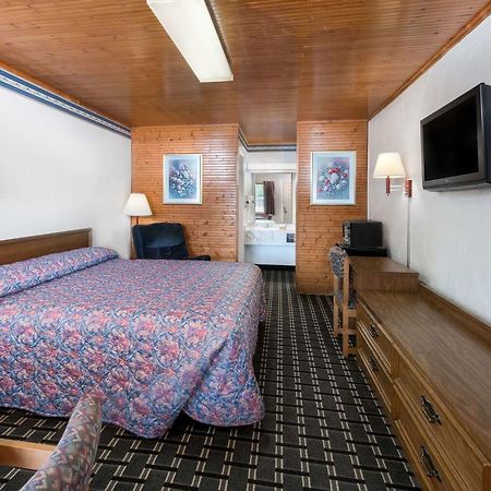 براونوود Post Oak Inn المظهر الخارجي الصورة